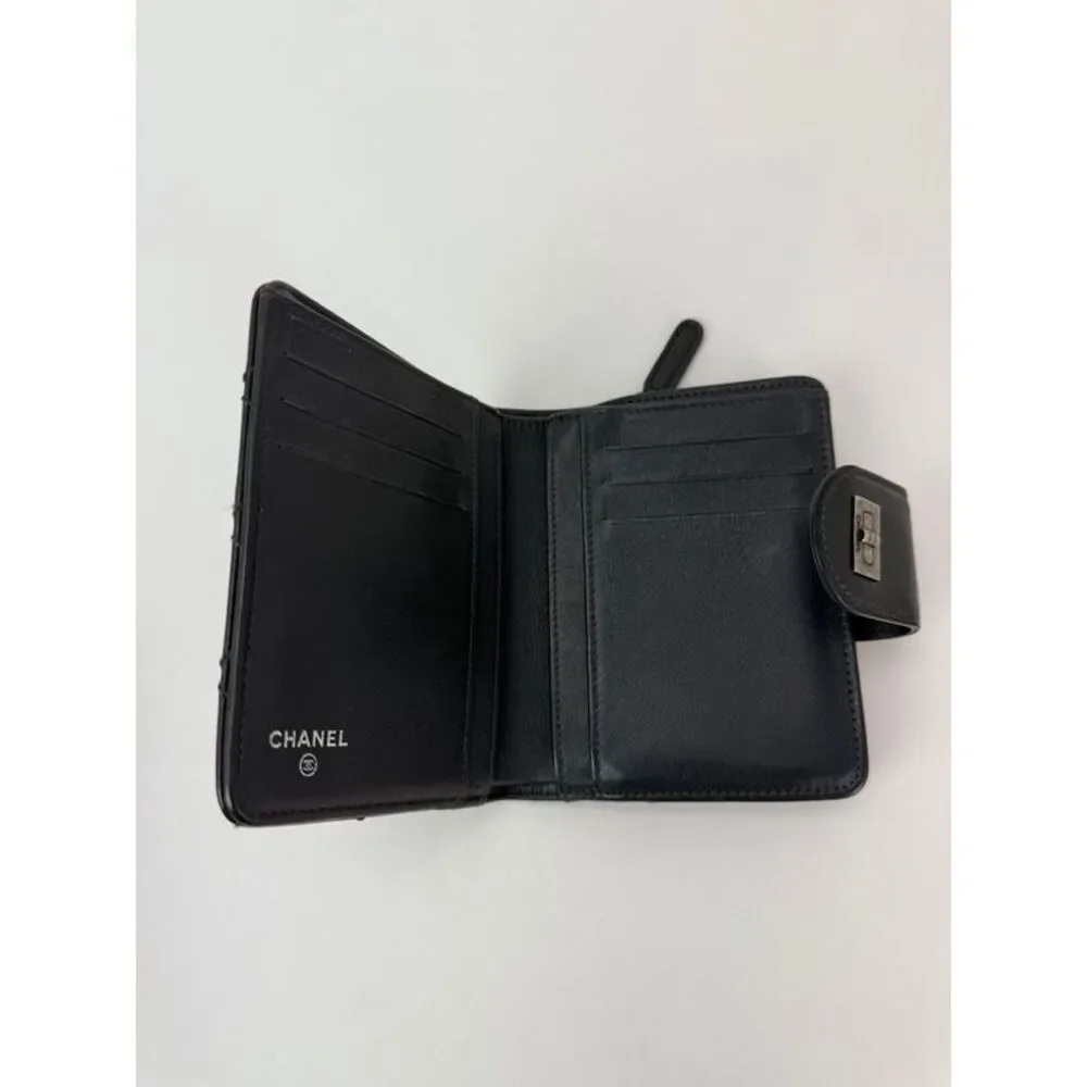 Chanel aged calfskin 2.55 Reissue Zip Gray Compact Wallet